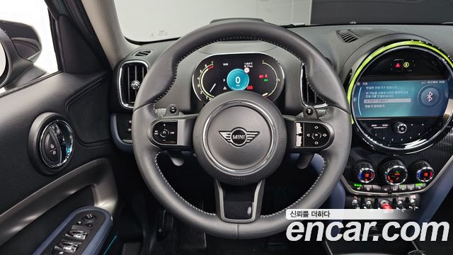 MINI Cooper S Countryman ALL4 2nd 2023 — фото 17