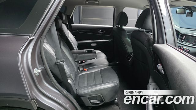 Kia Sorento Diesel 2.0 2WD Marster 2020 — фото 12