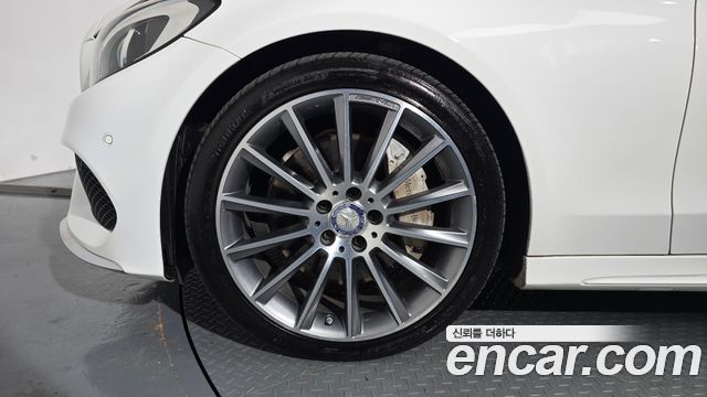 Mercedes-Benz C-Class (W205) C200 Coupe 2016 — фото 5
