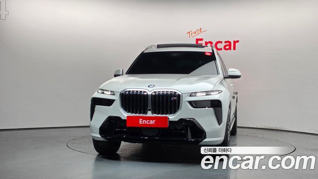 BMW X7 (G07) xDrive 40i M Sport 7STR 2025 — фото 3