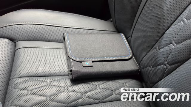 BMW X7 (G07) xDrive 40i M Sport 7STR 2025 — фото 16