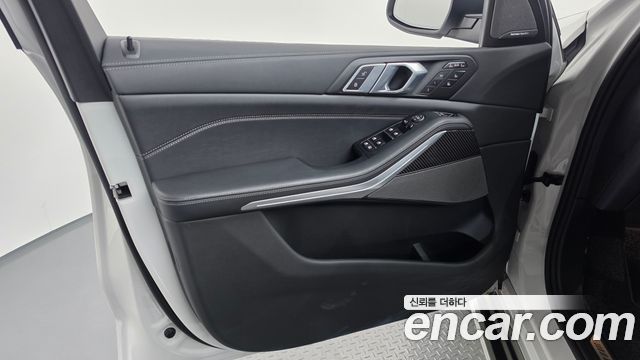 BMW X7 (G07) xDrive 40i M Sport 7STR 2025 — фото 24