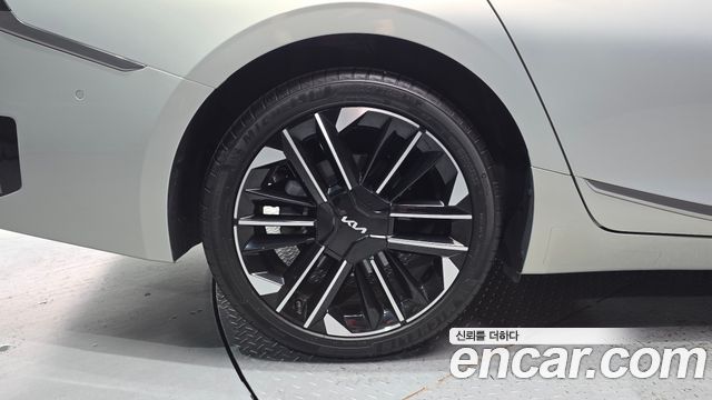 Kia K8 Hybrid Signature 2025 — фото 5