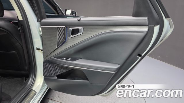 Kia K8 Hybrid Signature 2025 — фото 25