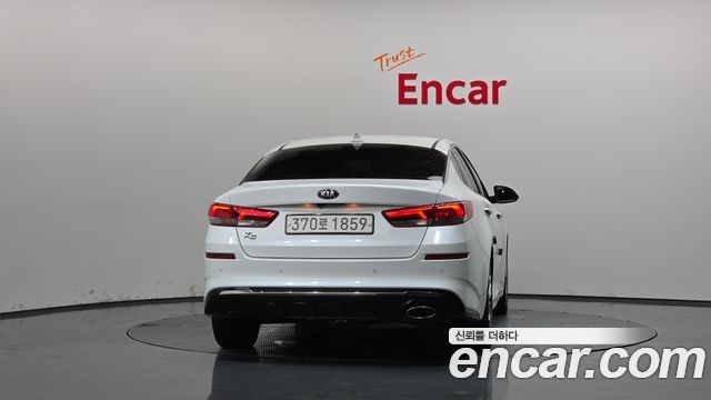 Kia K5 (II) 2.0 Noblesse 2020 — фото 4