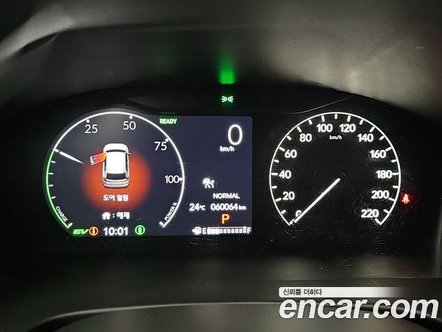 Honda CR-V (VI) 2.0 Hybrid Touring 2WD 2024 — фото 8
