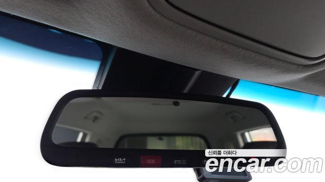 Kia Niro Plus Air 2023 — фото 21