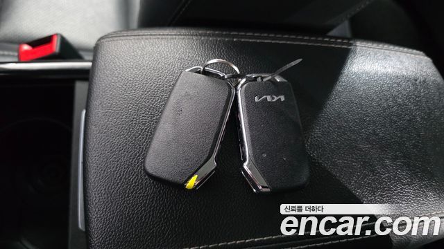 Kia Niro Plus Air 2023 — фото 38