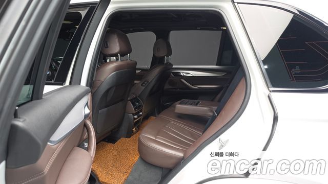 BMW X5 (F15) xDrive 30d M Sport package 2018 — фото 12