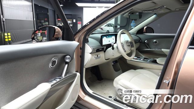 Genesis GV60 Standard 2022 — фото 10