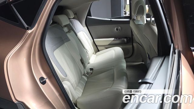 Genesis GV60 Standard 2022 — фото 12