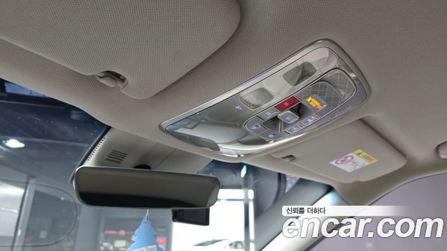 Genesis GV60 Standard 2022 — фото 19