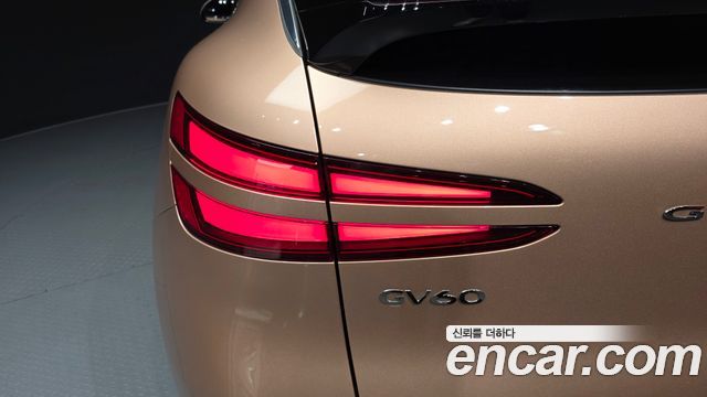 Genesis GV60 Standard 2022 — фото 23