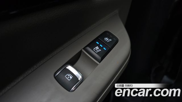 Kia Carnival (IV) Gasoline 7-Seater Gravity 2025 — фото 29