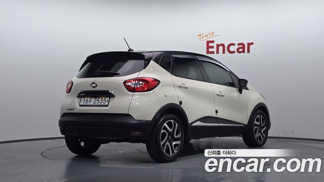 Renault Korea QM3 RE 2015 — фото 2