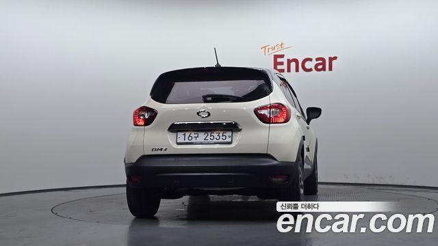 Renault Korea QM3 RE 2015 — фото 4