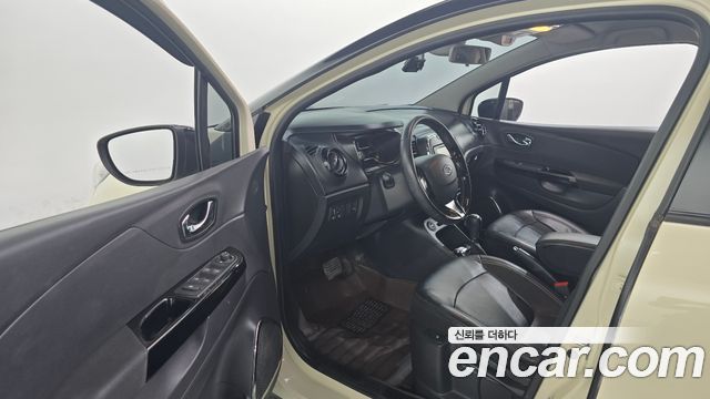 Renault Korea QM3 RE 2015 — фото 10