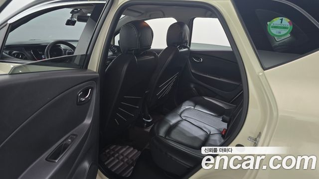 Renault Korea QM3 RE 2015 — фото 12