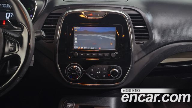 Renault Korea QM3 RE 2015 — фото 14