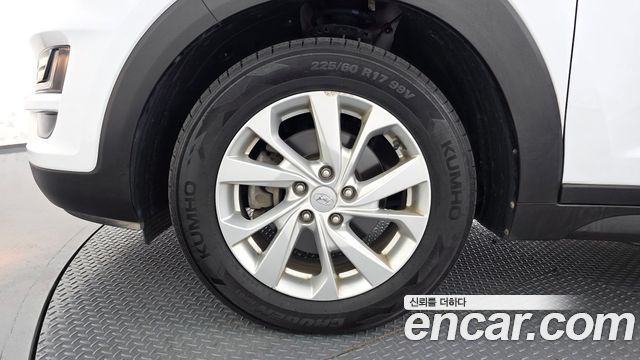 Hyundai Tucson Diesel 2.0 2WD Smart 2020 — фото 5