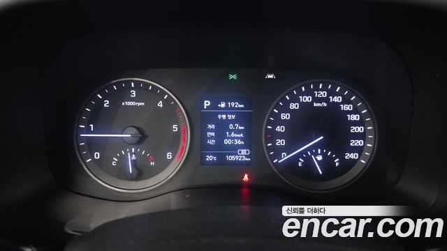 Hyundai Tucson Diesel 2.0 2WD Smart 2020 — фото 8