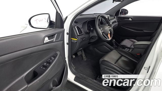 Hyundai Tucson Diesel 2.0 2WD Smart 2020 — фото 10