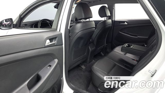 Hyundai Tucson Diesel 2.0 2WD Smart 2020 — фото 11