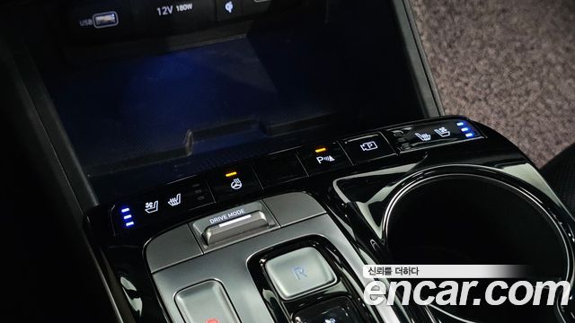 Hyundai Tucson Hybrid (NX4) Inspiration 2WD 2021 — фото 19