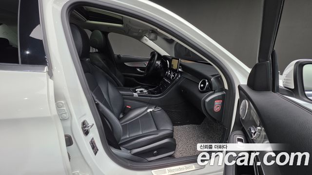 Mercedes-Benz C-Class (W205) C200 Avantgarde 2017 — фото 10
