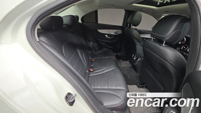 Mercedes-Benz C-Class (W205) C200 Avantgarde 2017 — фото 18