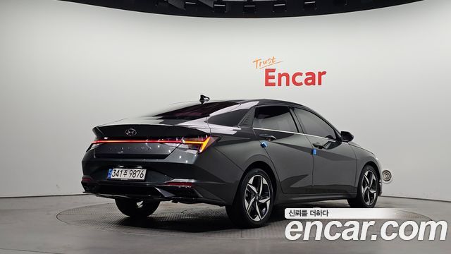 Hyundai Avante (CN7) 1.6 Inspiration 2021 — фото 2