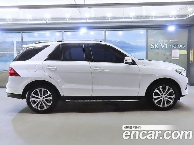 Mercedes-Benz GLE-Class (W166) GLE250 d 4MATIC 2016 — фото 3