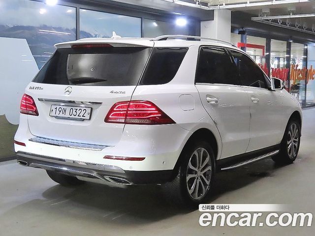 Mercedes-Benz GLE-Class (W166) GLE250 d 4MATIC 2016 — фото 4