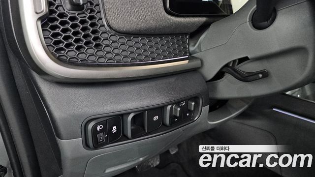 Kia Tasman 2.5T Gasoline 4WD Extreme 2026 — фото 17