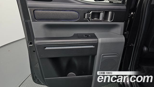 Kia Tasman 2.5T Gasoline 4WD Extreme 2026 — фото 25