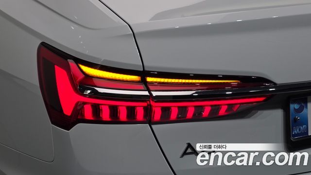 Audi A6 (C8) 45 TFSI Quattro Premium 2021 — фото 23
