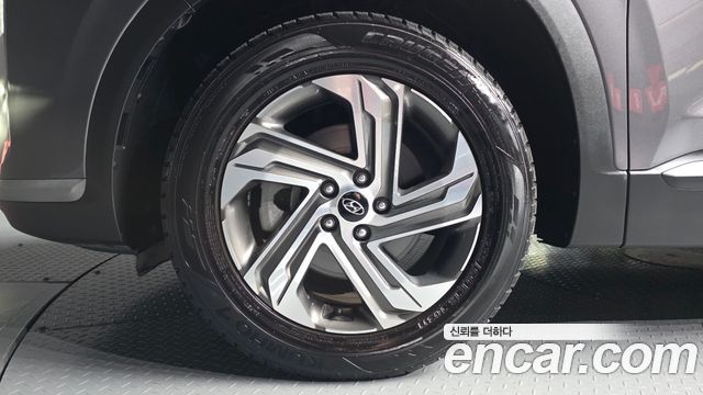 Hyundai Santa Fe Diesel 2.2 4WD Exclusive 2022 — фото 5
