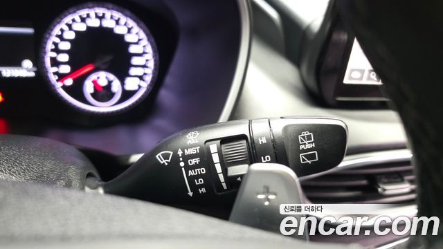 Hyundai Santa Fe Diesel 2.2 4WD Exclusive 2022 — фото 36
