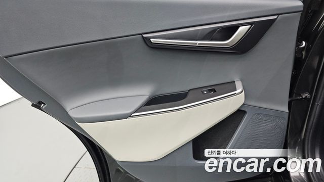 Kia EV6 Long Range Air 2022 — фото 31