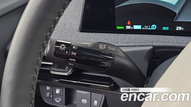 Kia EV6 Long Range Air 2022 — фото 34