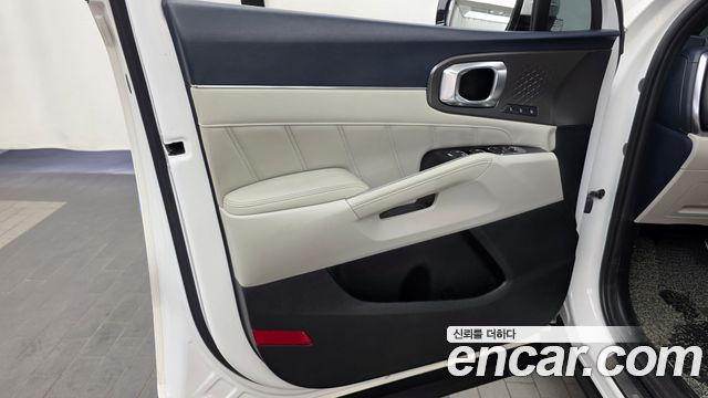 Kia Sorento (IV) HEV 1.6 4WD Signature 2024 — фото 24