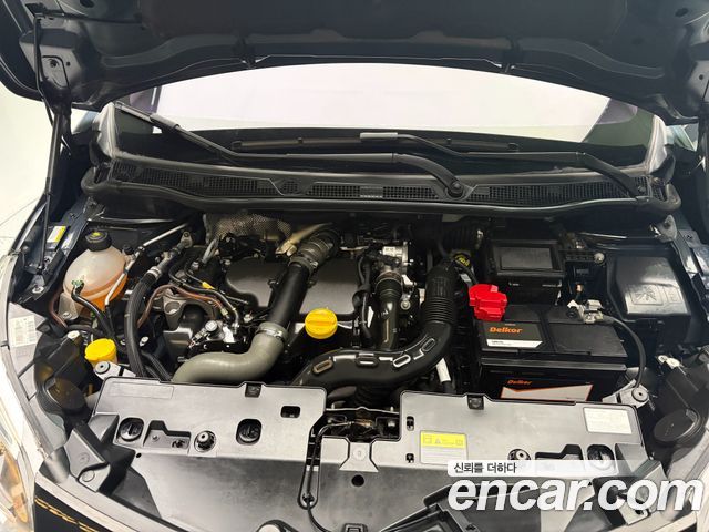 Renault Korea QM3 RE 2016 — фото 10