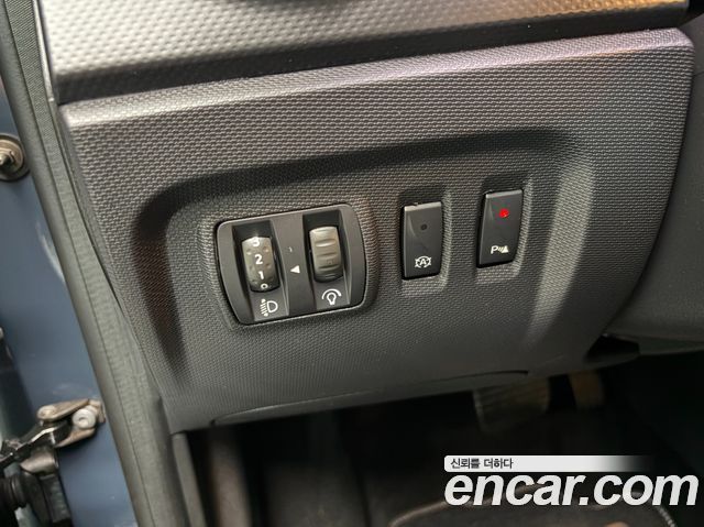 Renault Korea QM3 RE 2016 — фото 20