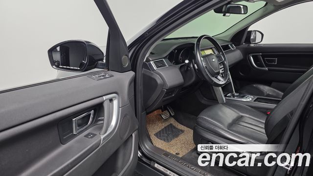 Land Rover Discovery Sport 2.0 TD4 SE (150PS) 2017 — фото 10