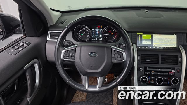 Land Rover Discovery Sport 2.0 TD4 SE (150PS) 2017 — фото 17