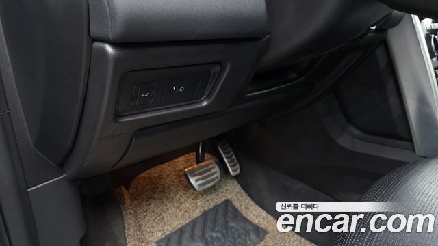 Land Rover Discovery Sport 2.0 TD4 SE (150PS) 2017 — фото 34