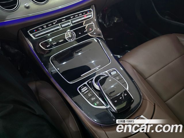 Mercedes-Benz E-Class (W213) E300 Avantgarde 2019 — фото 9