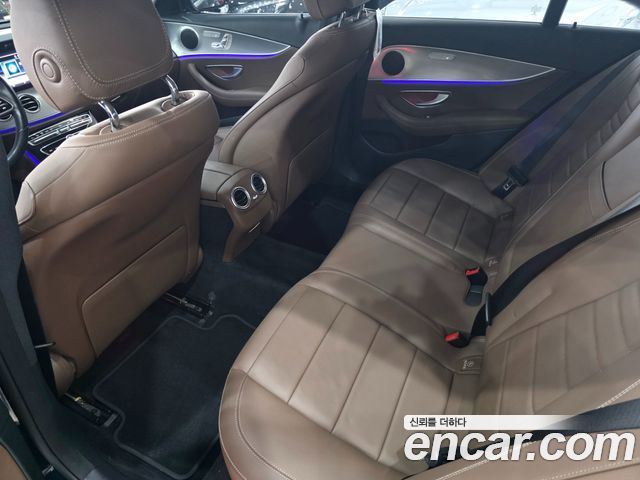 Mercedes-Benz E-Class (W213) E300 Avantgarde 2019 — фото 15