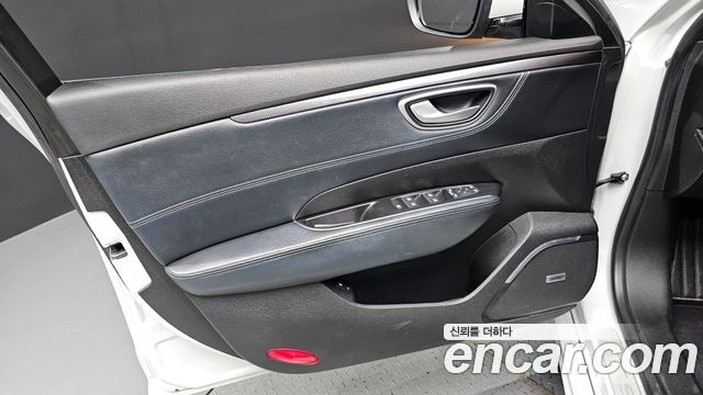 Renault Korea SM6 2.0 GDe LE 2016 — фото 24