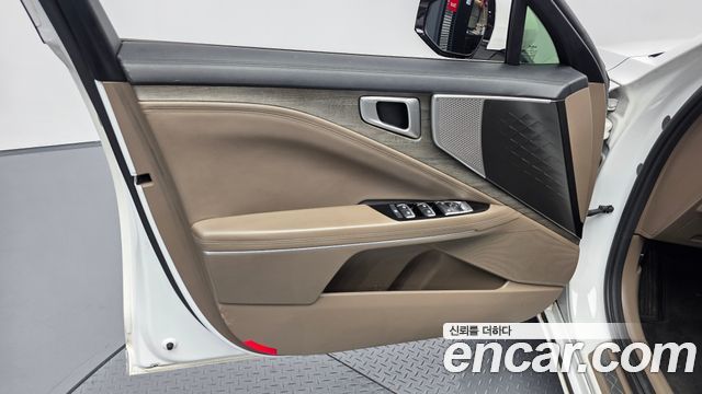 Kia K8 Hybrid Noblesse 2022 — фото 24